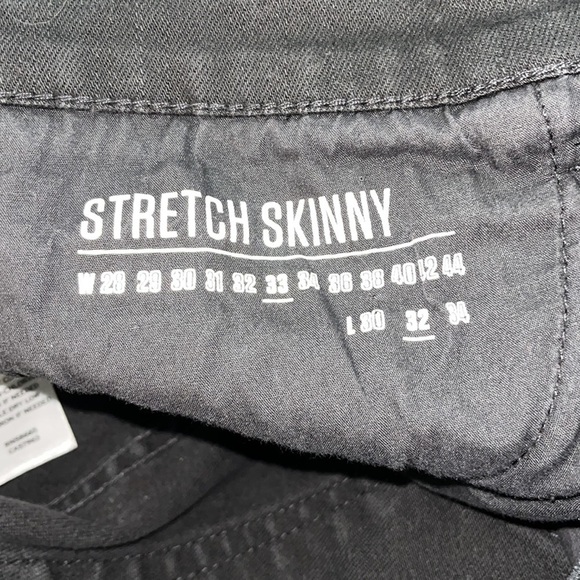 Rail Skinny black stretch jeans. 30/32.  Distressed.  Excellent condition - Picture 6 of 8